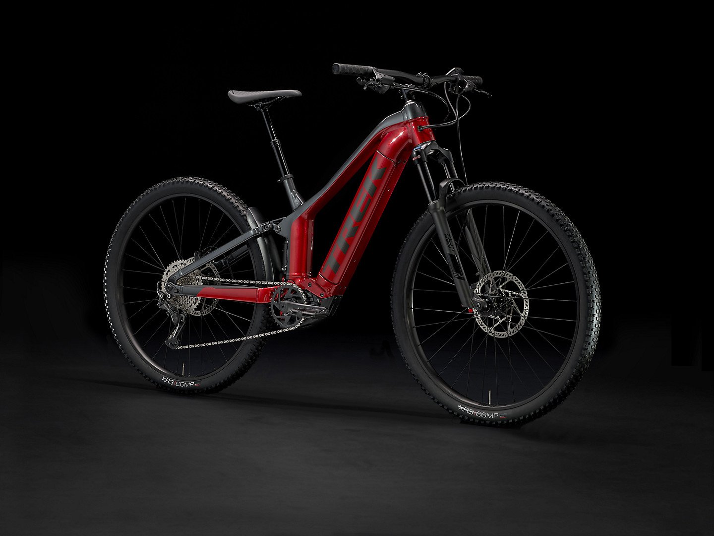 Powerfly FS 4 (Crimson-Lithium Grey) black background