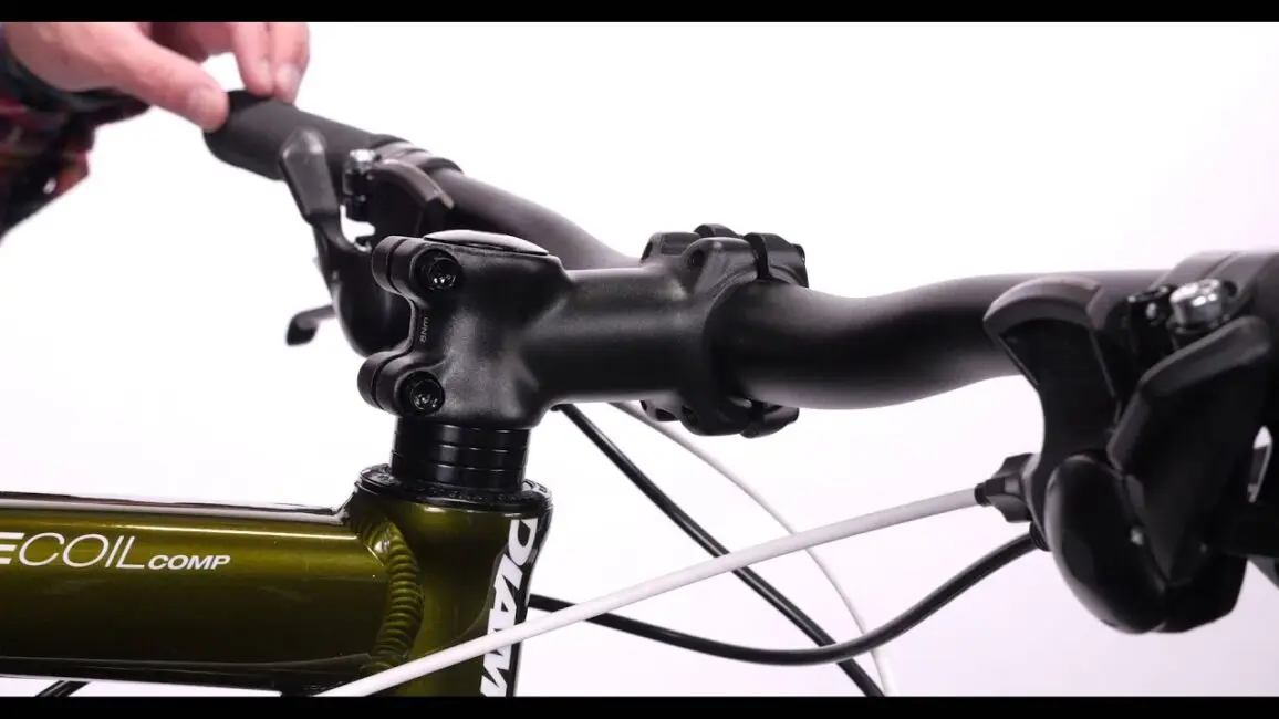 How to assemble and adjust bicycle handlebars and stem correctly